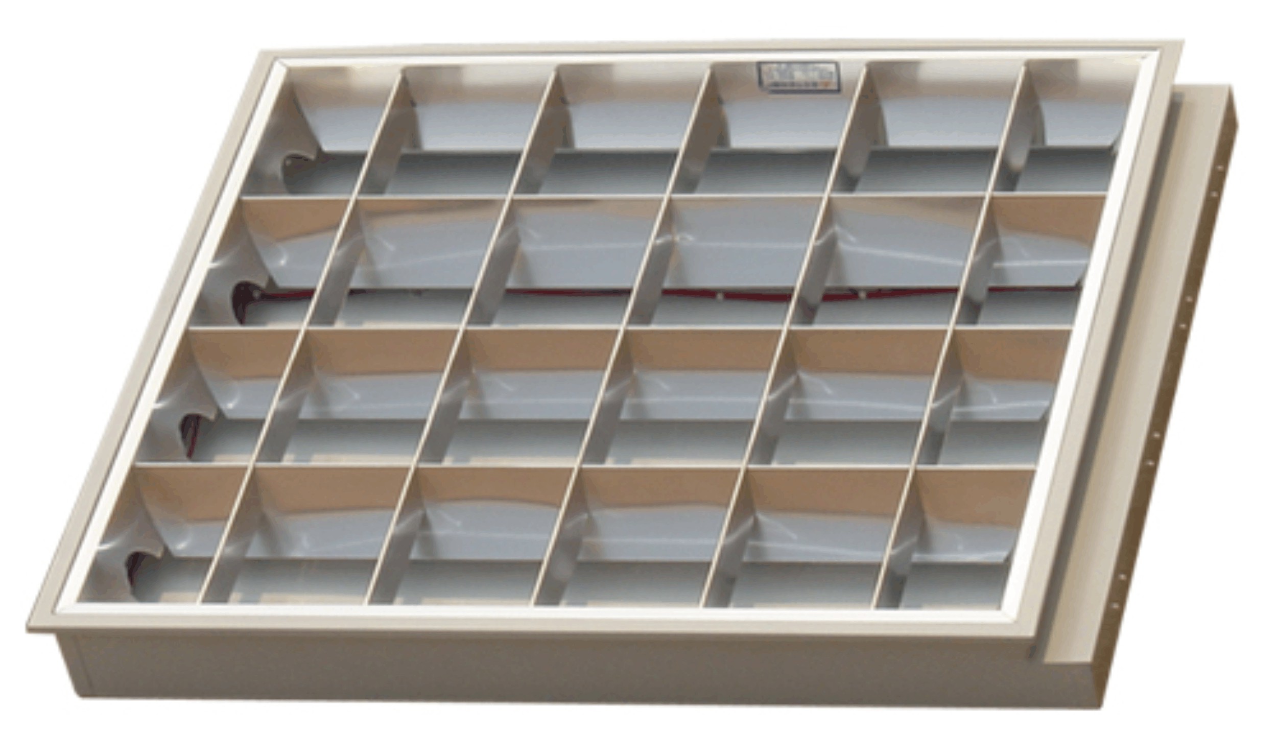 Umbau alter Rasterleuchten mit Leuchtstoffröhren, in moderne LED Beleuchtung Converting old grill fixtures to modern LED technology. Umbau alter Rasterleuchten mit Leuchtstoffröhren, in moderne LED Beleuchtung Converting old grill fixtures to modern LED technology.